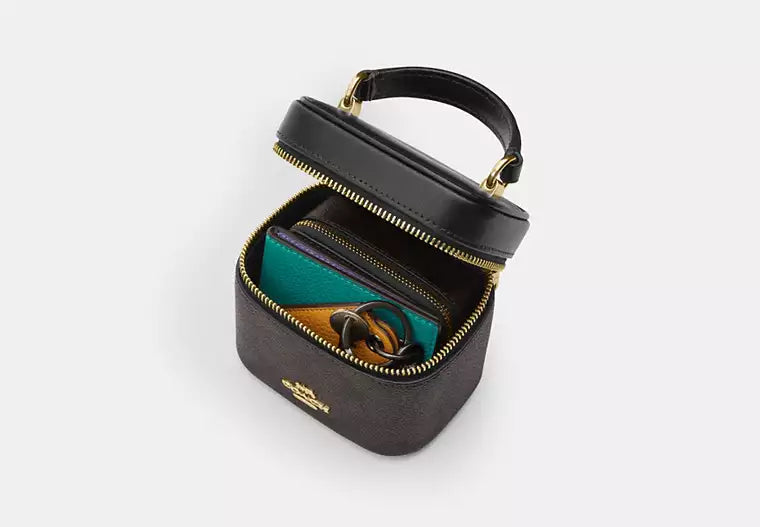 Coach - Ava Crossbody Bag In Signature Canvas (Preorden)