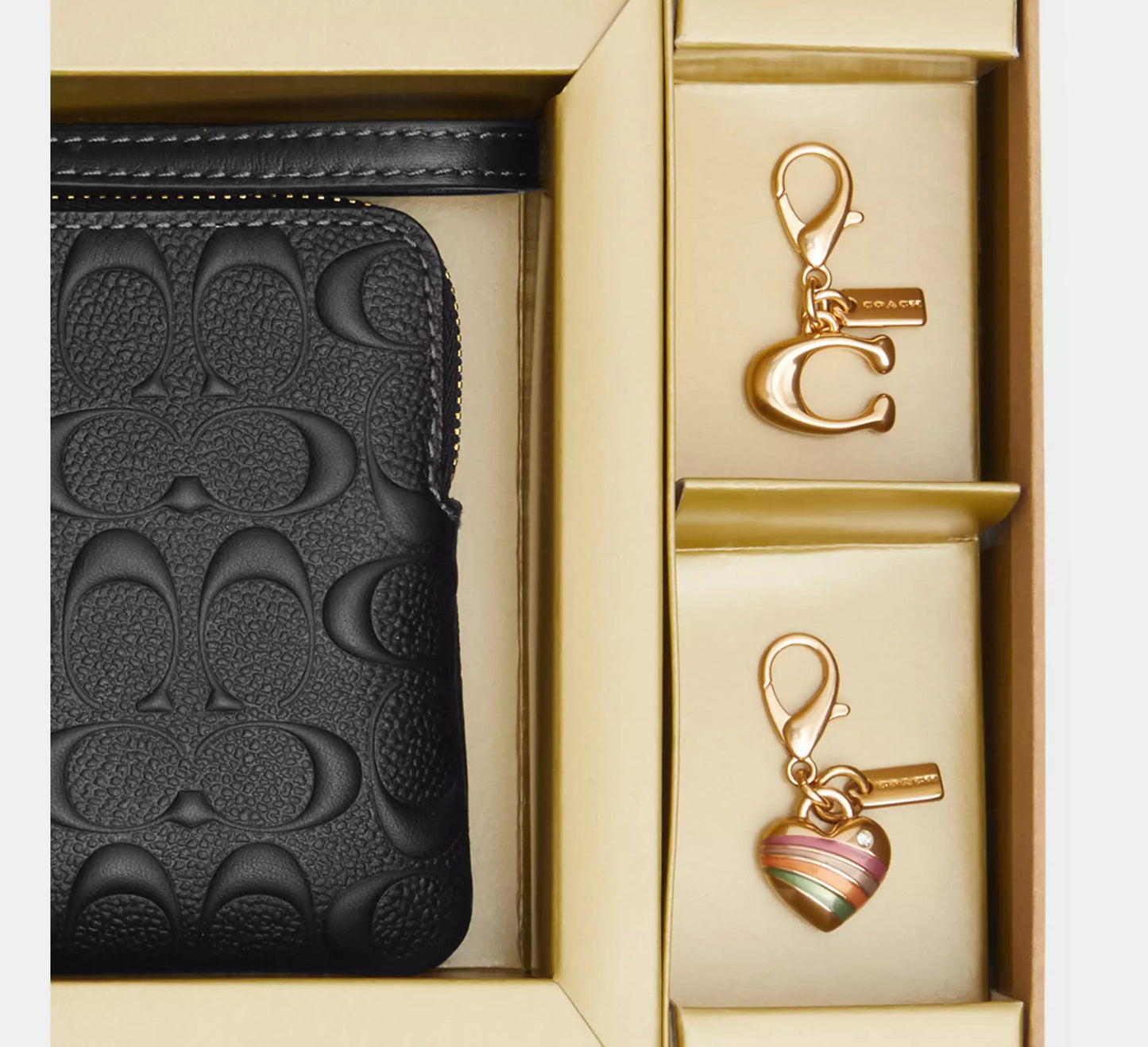 Coach - Boxed Corner Zip Wristlet In Signature Leather (Preorden)