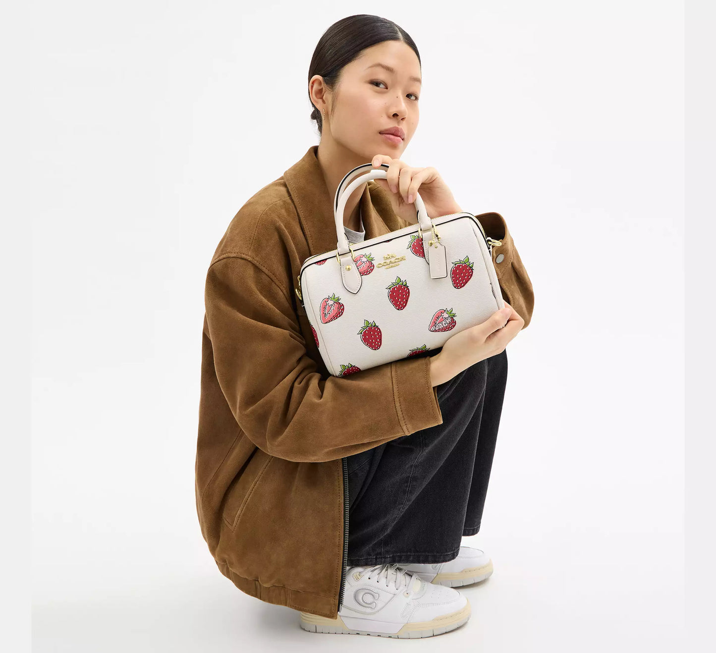 Coach - Rowan Satchel Bag With Strawberry Print (Preorden)