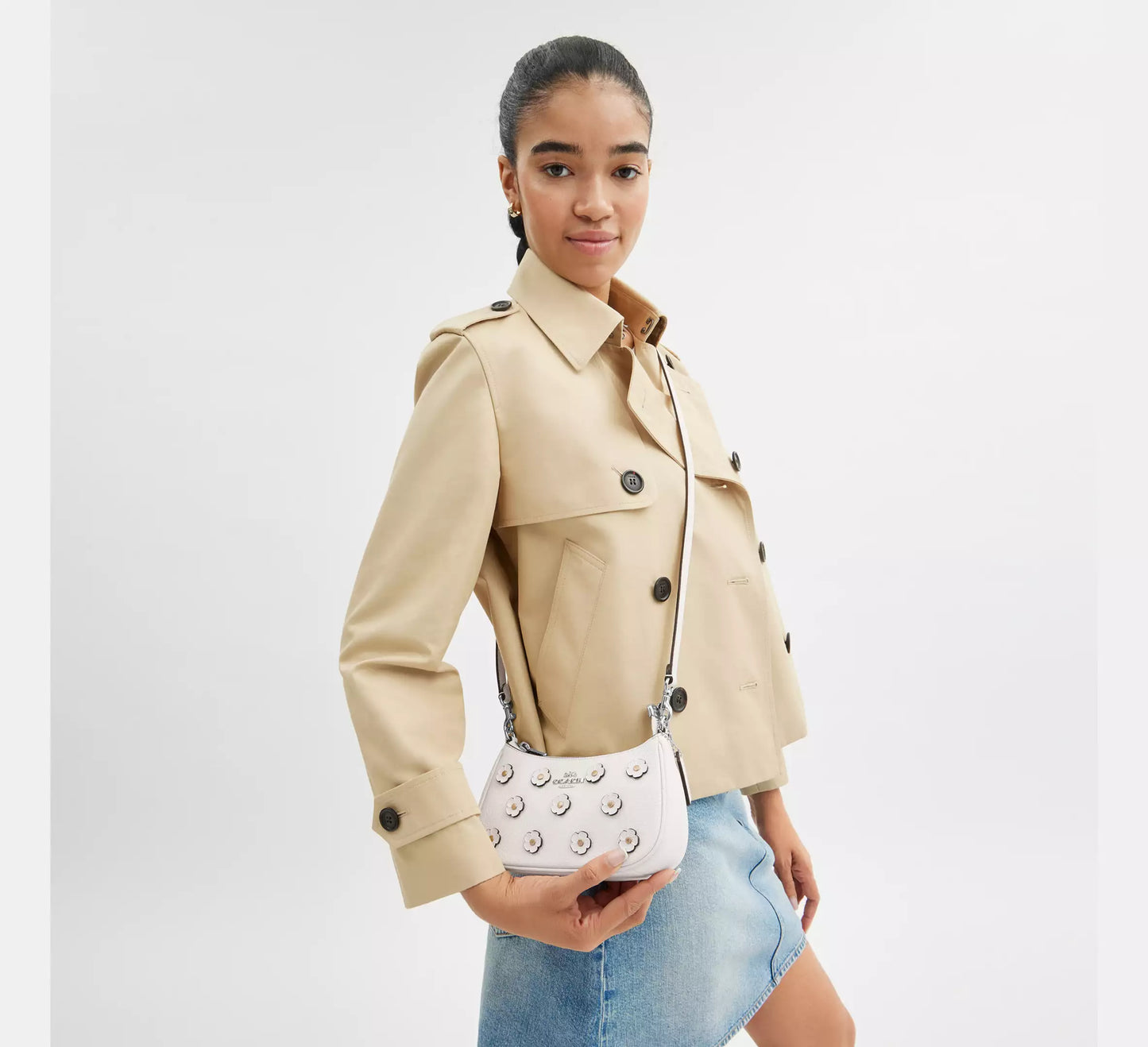 Coach - Teri Mini Crossbody Bag With Floral Applique (Preorden)