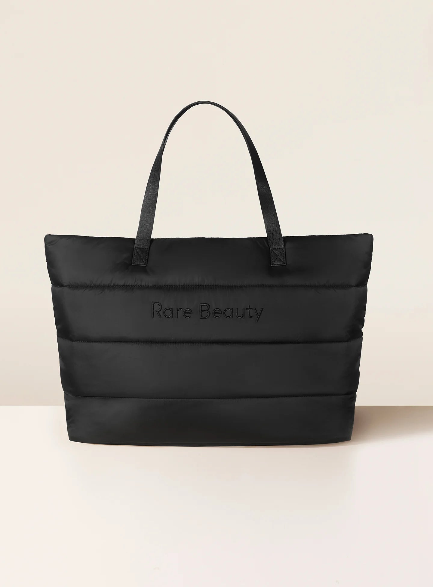 Rare Beauty - Puffy Traveler Tote (Preorden)