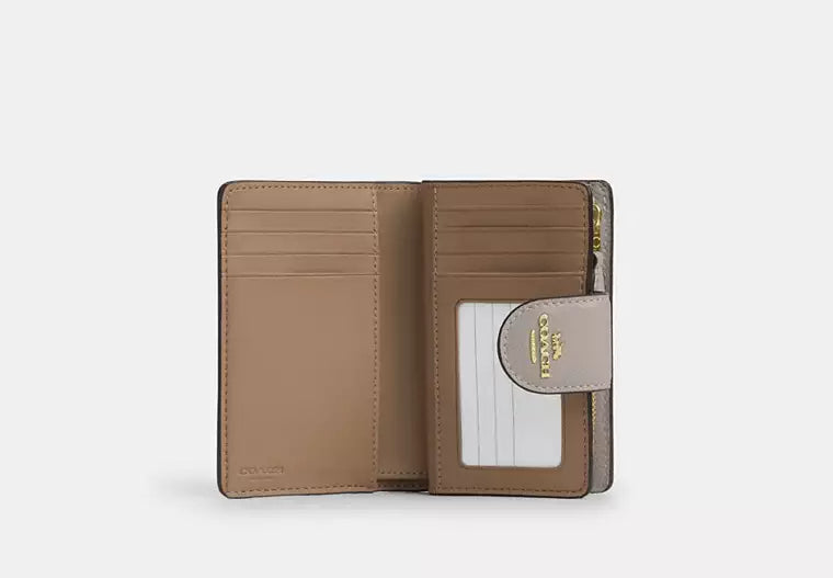 Coach - Medium Corner Zip Wallet (Preorden)