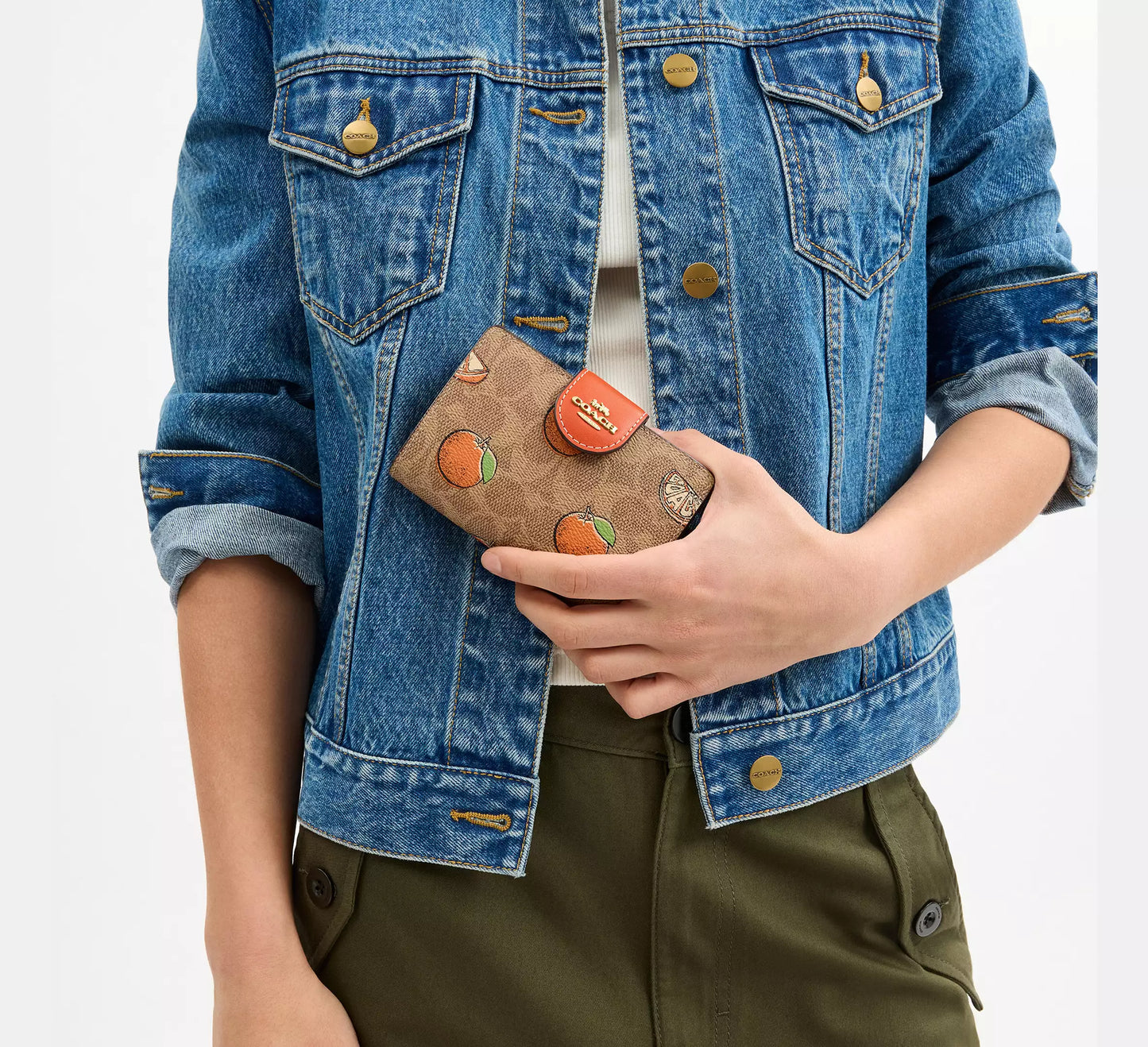 Coach - Medium Corner Zip Wallet In Signature Canvas With Orange Print (Preorden)