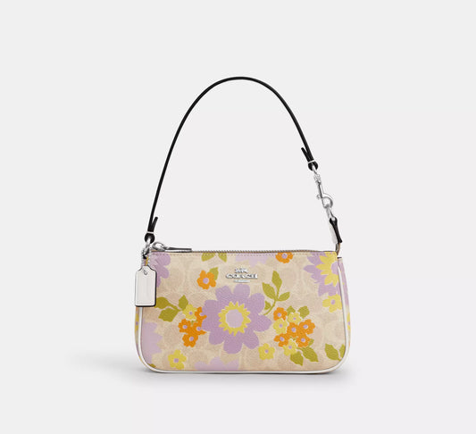Coach - Nolita 19 In Signature Canvas With Floral Print (Preorden)