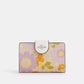 Coach - Medium Corner Zip Wallet In Signature Canvas With Floral Print (Preorden)
