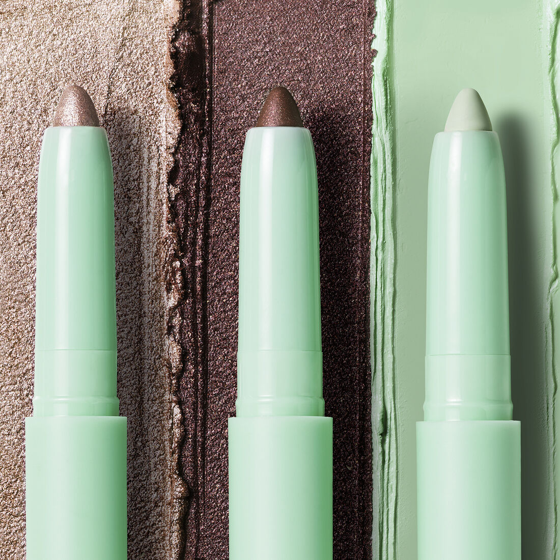 ELF Cosmetics - Mint Melt No Budge Eyeshadow Stick (Tono a elegir)